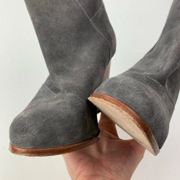 Matt Bernson womens boots size 9 gray suede pull on Wooden wedge ankle booties - Picture 5 of 9